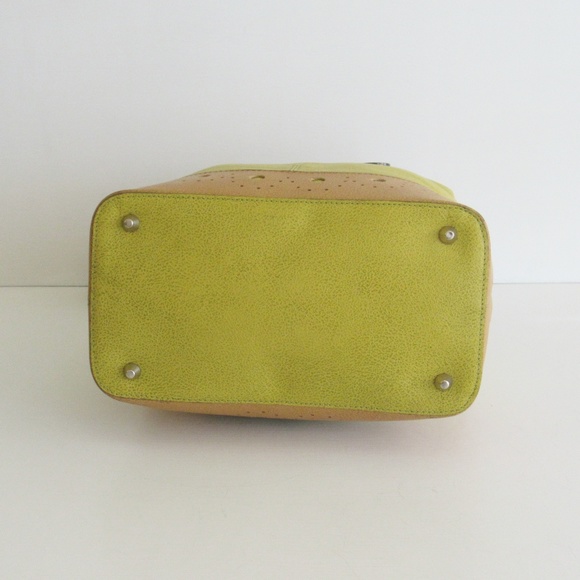 Mario Hernandez Exclusive Design Shoulder Bag - Picture 4 of 8